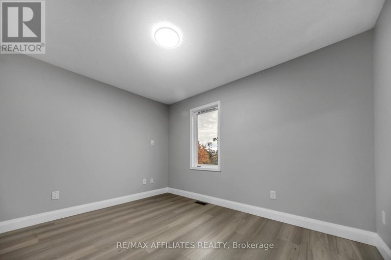 29140441/714-sanibel-private/westcliffe-estates/ottawa/ontario/K2H0A8_33