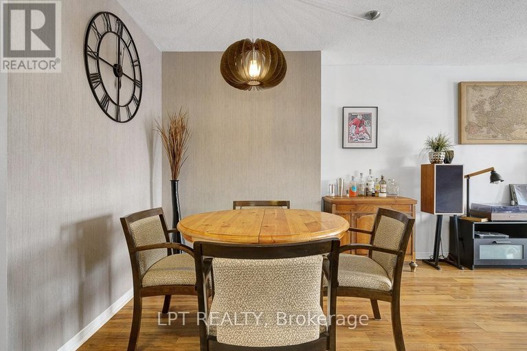 29667903/30-204-briston-private/hunt-club-park/ottawa/ontario/K1G5P8_10