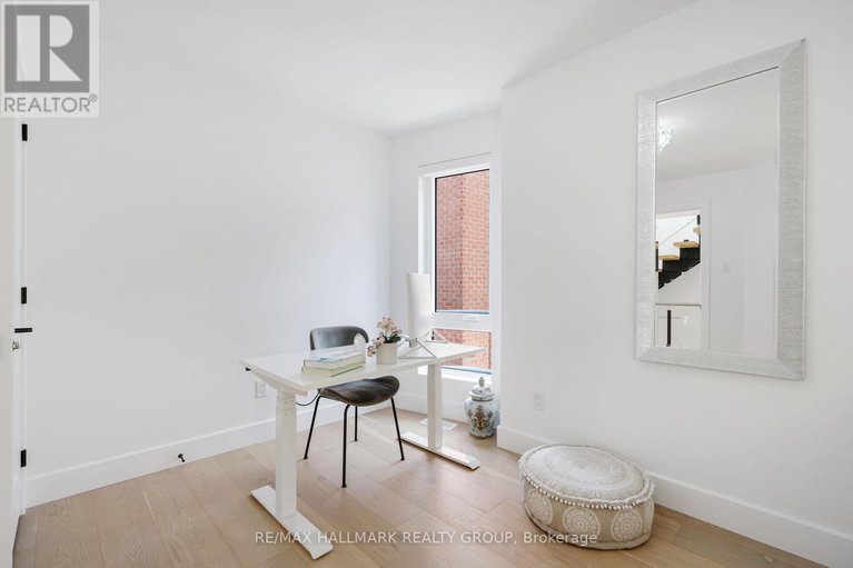 29307757/2167-rice-avenue/woodroffe/ottawa/ontario/K2A0C5_27