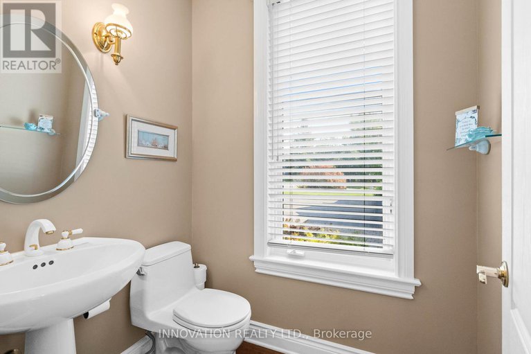 28892272/52-cedarhill-drive/cedar-hillorchard-estates/ottawa/ontario/K2R1C3_12