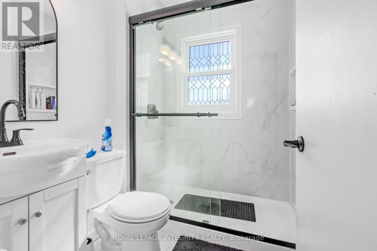 29460496/22-rossland-avenue/meadowlandsst-claire-gardens/ottawa/ontario/K2G2K4_35