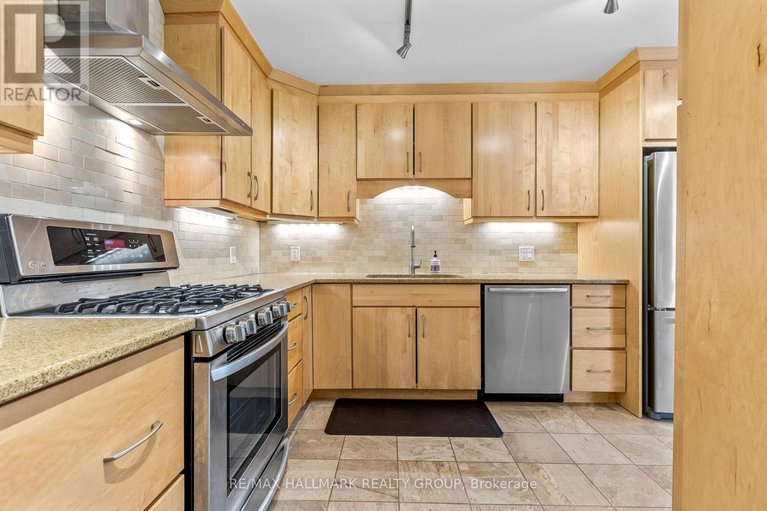 29546606/988-lucille-way/notting-hillsummerside/ottawa/ontario/K4A4J2_12