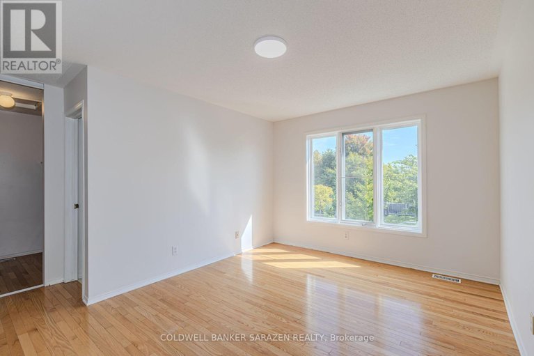 28920513/182-windhurst-drive/barrhaven-east/ottawa/ontario/K2G6J4_30