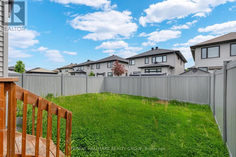 28451825/276-big-dipper-street/riverside-southgloucester-glen/ottawa/ontario/K4M0J6_34
