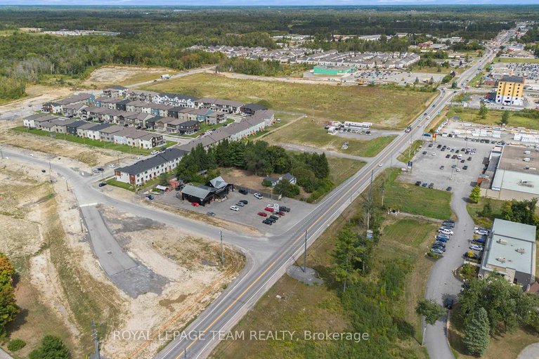 28816788/2535-county-road-43-highway/north-grenville-twp-kemptville-south/north-grenville/ontario/K0G1J0_10