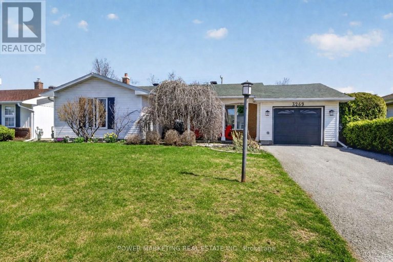 29667359/3269-clearwater-crescent/south-keys/ottawa/ontario/K1V7S3_1