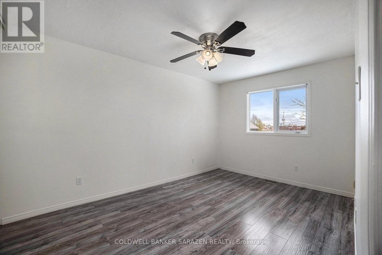 29080511/330-fairbrooke-court/arnprior/arnprior/ontario/K7S0E6_24