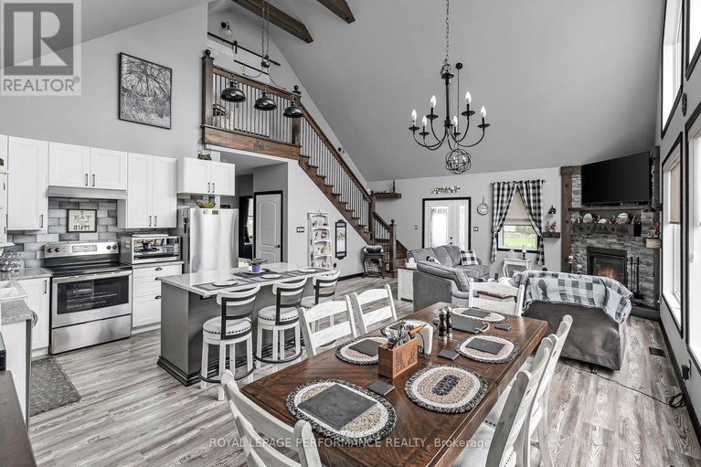 28367279/4923-juliette-street/south-glengarry-charlottenburgh-twp/south-glengarry/ontario/K0C1S0_16