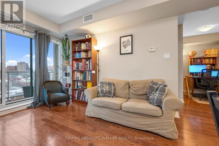 29622136/1003-195-besserer-street/sandy-hill/ottawa/ontario/K1N0B6_13