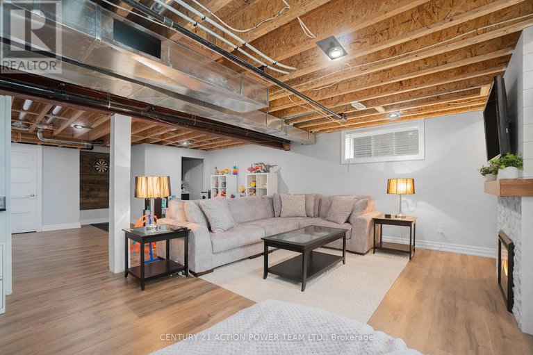 29040808/9-richer-street-w/north-stormont-finch-twp/north-stormont/ontario/K0A1R0_26