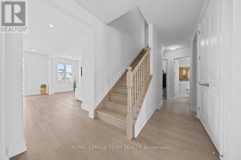 29369220/60-green-ash-avenue/goulbourn-twp-from-franktown-rdsouth-to-rideau/ottawa/ontario/K0A2Z0_21