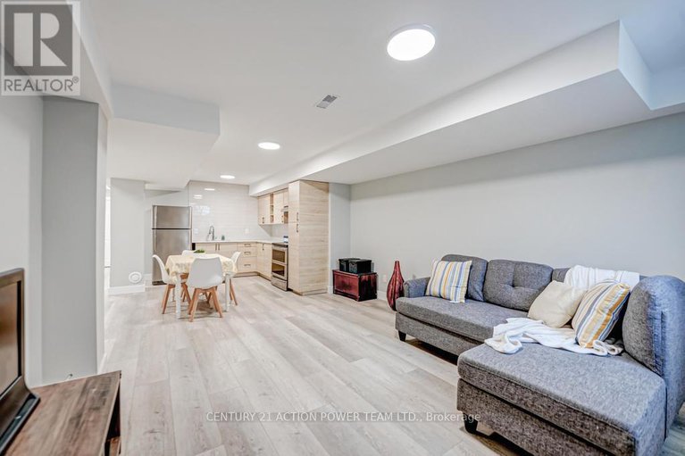 29566257/1149-and-1149-b-1149-parisien-street/cyrville-rdindustrial-park/ottawa/ontario/K1B3N3_19