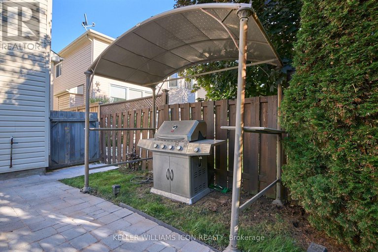 29271841/10-pondhollow-way/stonebridge/ottawa/ontario/K2J4Y4_49