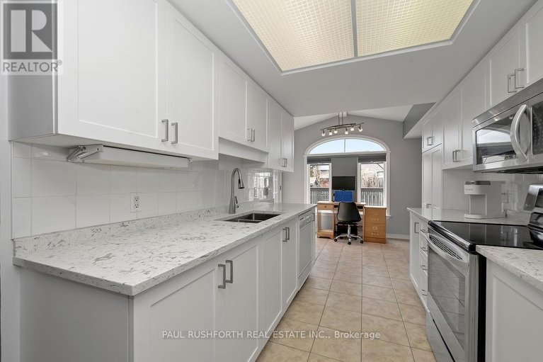 29652809/4316-owl-valley-drive/riverside-southgloucester-glen/ottawa/ontario/K1V1L3_11