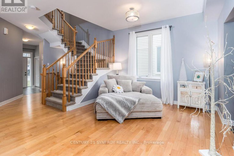 29136058/634-moorpark-avenue/emerald-meadowstrailwest/ottawa/ontario/K2M0H8_18