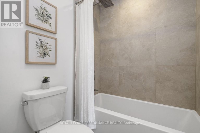 29393829/85-craig-henry-drive/craig-henrywoodvale/ottawa/ontario/K2G3S8_19