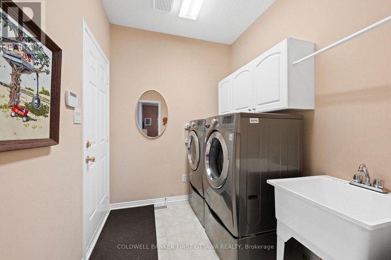 29386264/19-fencerow-way/stonebridge/ottawa/ontario/K2J4X8_31