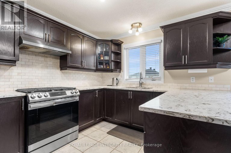 28592977/157-louise-street/town-of-rockland/clarence-rockland/ontario/K4K1R7_12