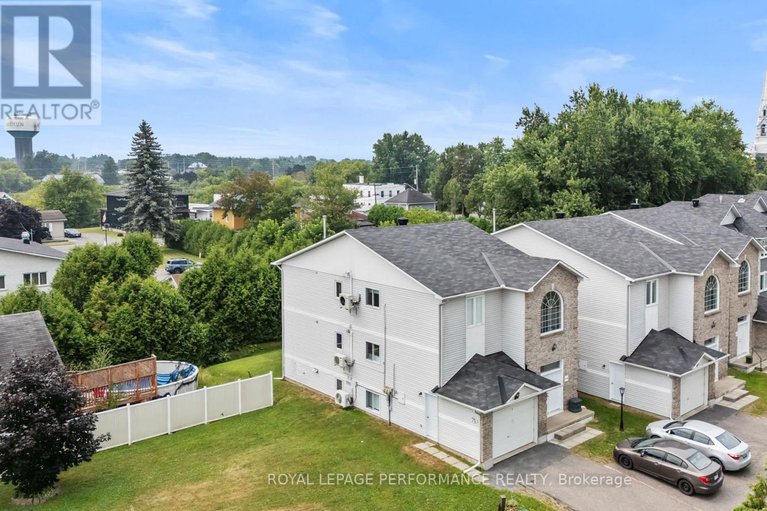 29064549/1c-75-lapointe-boulevard/embrun/russell/ontario/K0A1W0_8