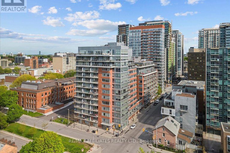 28155411/201-180-york-street/lower-townbyward-market/ottawa/ontario/K1N1J6_35