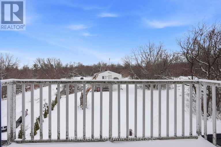 29525644/4667-albion-road-s/blossom-parkkemp-parkfindlay-creek/ottawa/ontario/K1X1A4_22