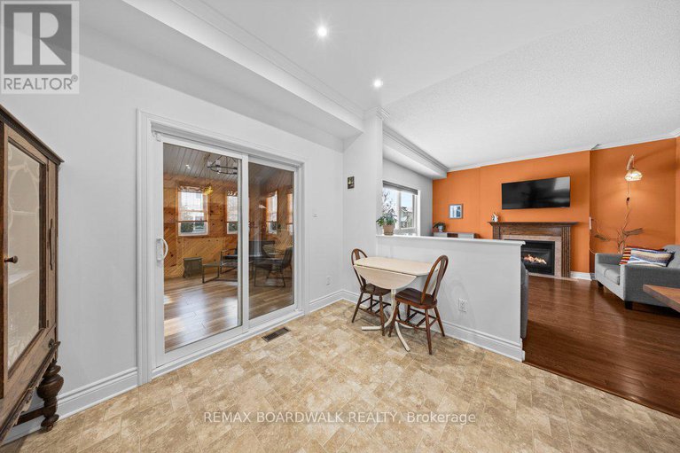 29377756/108-jade-street/town-of-rockland/clarence-rockland/ontario/K4K0C9_37