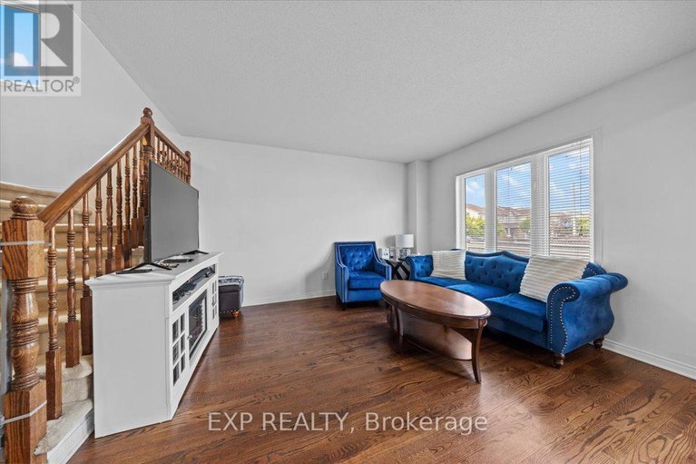 28494294/254-arrita-street/emerald-meadowstrailwest/ottawa/ontario/K2S0J3_11