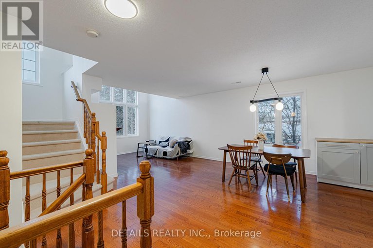 29374980/20-376-wiffen-private/westcliffe-estates/ottawa/ontario/K2H1G4_7