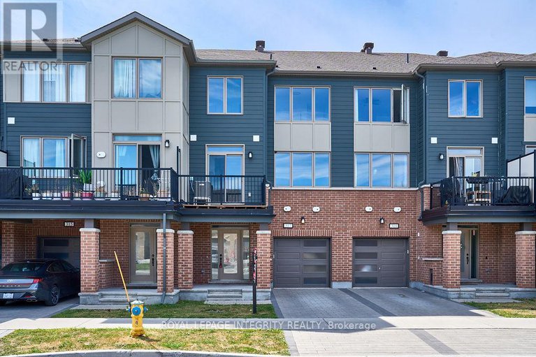 28750315/317-squadron-crescent/cfb-rockcliffe-and-area/ottawa/ontario/K1K4Z4_1