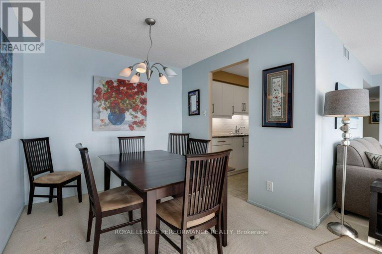 28552109/1904-470-laurier-avenue-w/ottawa-centre/ottawa/ontario/K1R7W9_20