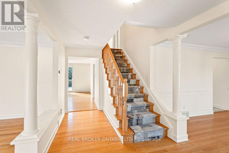 29195859/99-queensline-drive/bruce-farmgraham-parkqualicumbellands/ottawa/ontario/K2H7J6_6