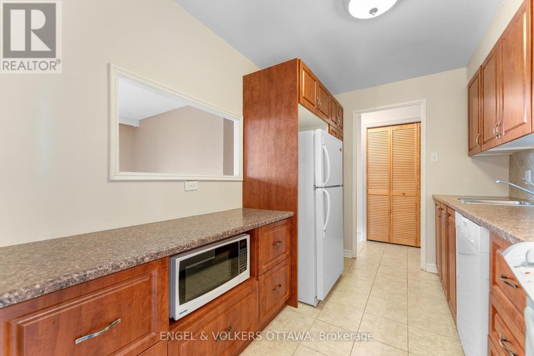 29045621/704-1025-richmond-road/woodroffe/ottawa/ontario/K2B8G8_13