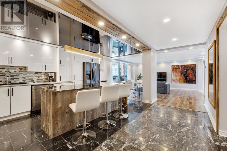 29535481/1905-160-george-street/lower-townbyward-market/ottawa/ontario/K1N9M2_7