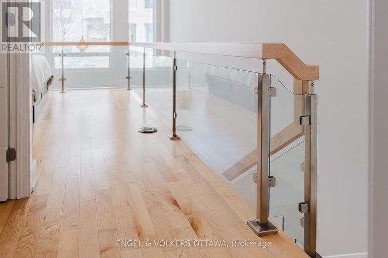29676992/207-197-lisgar-street/ottawa-centre/ottawa/ontario/K2P0C3_18
