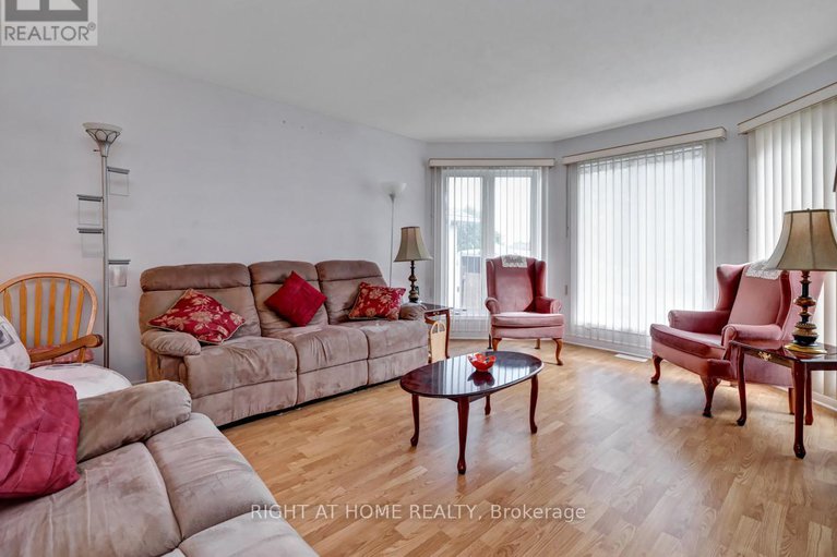 29149892/144-sandra-crescent/town-of-rockland/clarence-rockland/ontario/K4K1R7_7