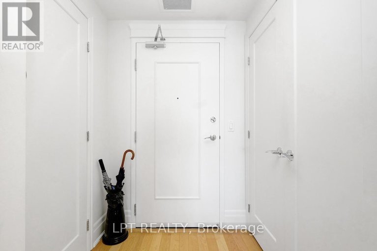 28576784/305-108-lisgar-street/ottawa-centregolden-triangle/ottawa/ontario/K2P1E1_12