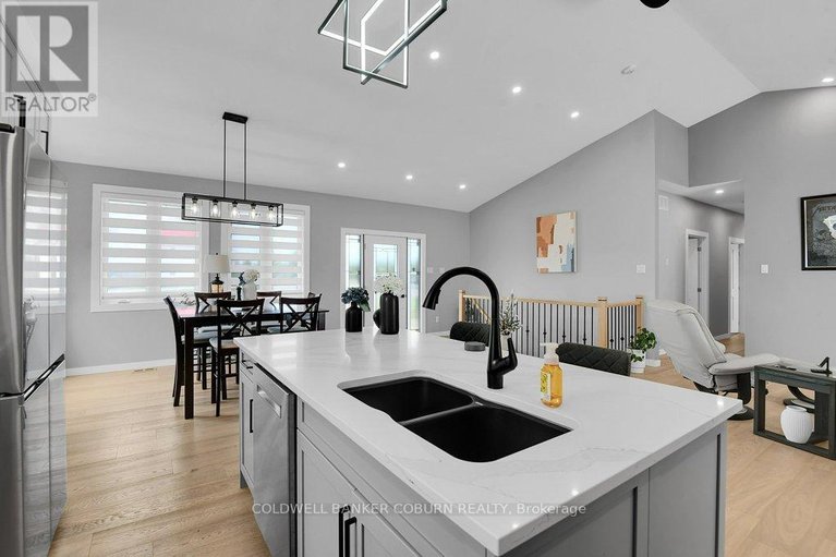 29651494/12340-forest-road/south-dundas-williamsburgh-twp/south-dundas/ontario/K0C2H0_13