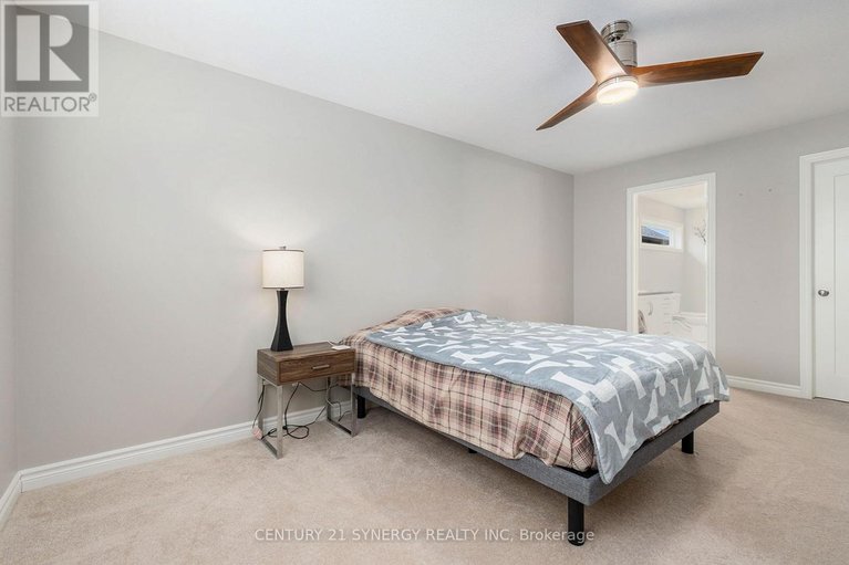 29621618/457-honeyborne-street/mississippi-mills-ramsay-twp/mississippi-mills/ontario/K0A1A0_15