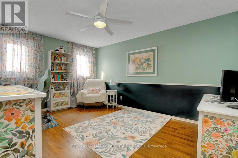 29357706/1721-jersey-street/fallingbrookgardenway-south/ottawa/ontario/K4A4Y6_25