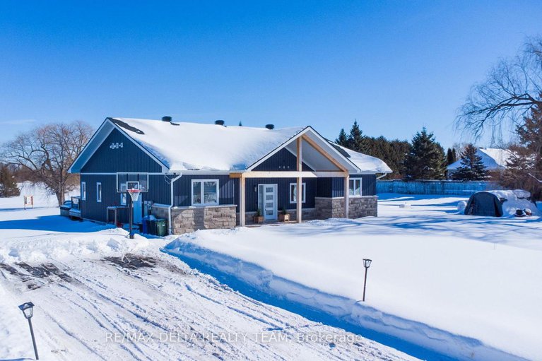 29366058/4645-mcneely-rd-road/sarsfieldbearbrook/ottawa/ontario/K4B1J1_3