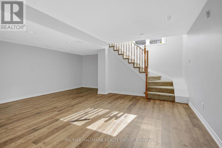 28731466/198-tandalee-crescent/emerald-meadowstrailwest/ottawa/ontario/K2M0A2_28