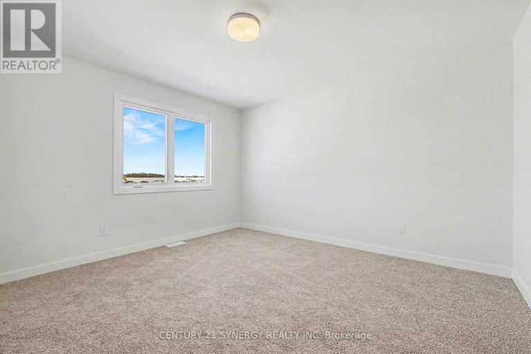 29431375/29-helen-street/north-stormont-finch-twp/north-stormont/ontario/K0A1R0_16