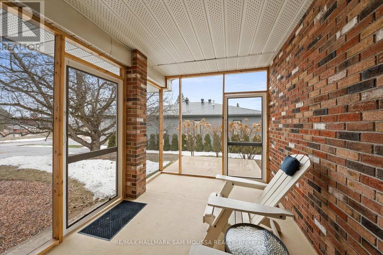 29640040/118-juanita-avenue/carp/ottawa/ontario/K0A1L0_5