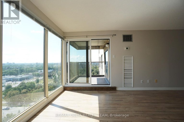 29444416/1506-545-st-laurent-boulevard/viscount-alexander-park/ottawa/ontario/K1K4H9_18