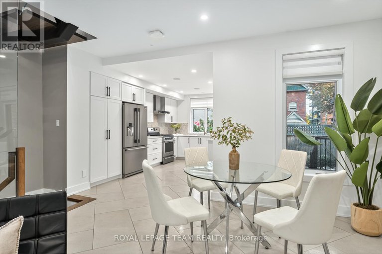 29330207/16-first-avenue/glebe/ottawa/ontario/K1S2G2_11