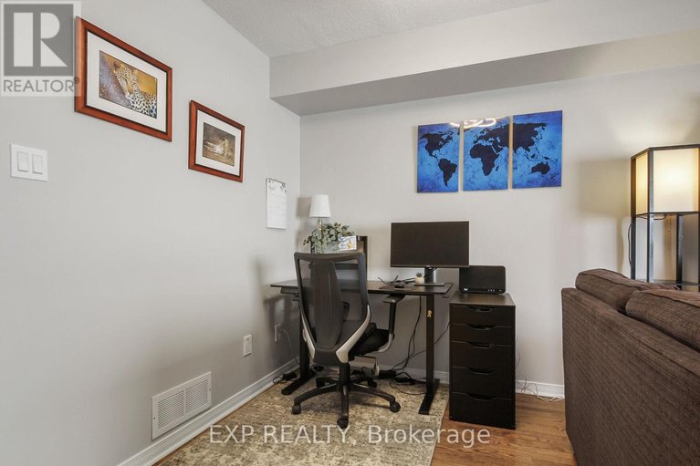 29664785/321-wiffen-private/westcliffe-estates/ottawa/ontario/K2H1G3_18