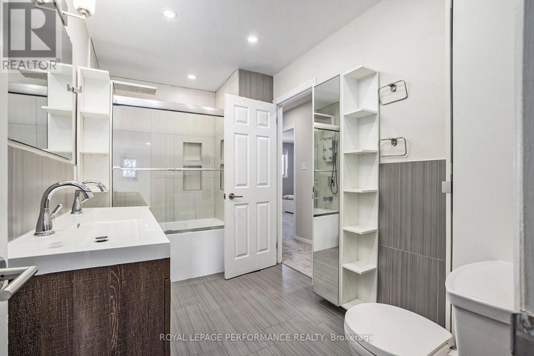 28592110/56-ipswich-terrace/morgans-grantsouth-march/ottawa/ontario/K2K2R3_12