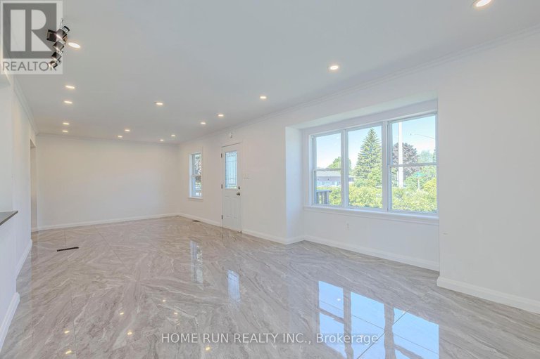 28377088/92-meadowlands-drive/meadowlandscrestview/ottawa/ontario/K2G2R8_10