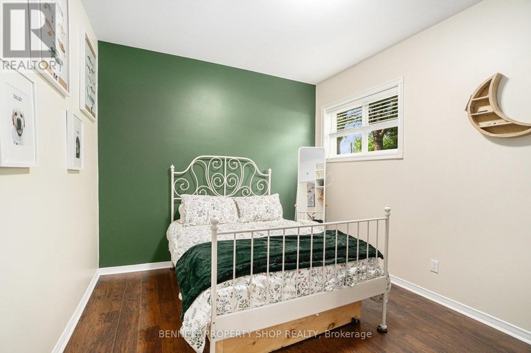 28604687/1891-river-road/manotick-east-to-manotick-station/ottawa/ontario/K4M1B4_23