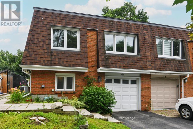 28761738/44-oberon-street/westcliffe-estates/ottawa/ontario/K2H7X8_1